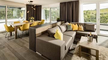 Typ 17 – Three Bedroom Penthouse Villa mit Terrasse und Whirlpool